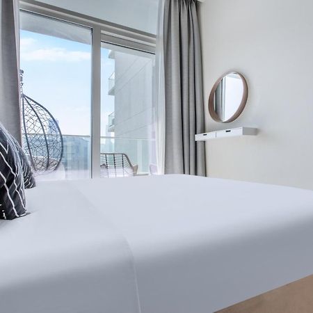 Reva Residences - One Bedroom Apartment By The S Holiday Homes ดูไบ ภายนอก รูปภาพ