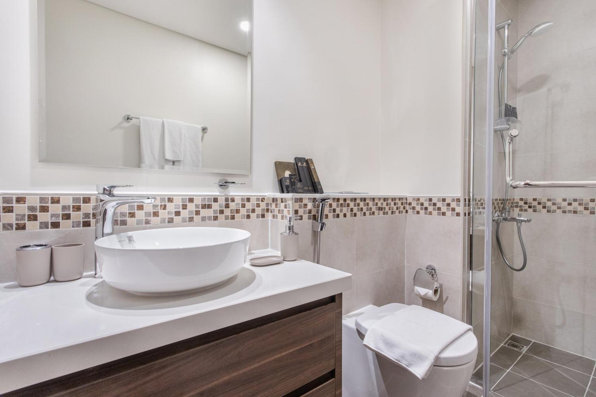 Reva Residences - One Bedroom Apartment By The S Holiday Homes ดูไบ ภายนอก รูปภาพ